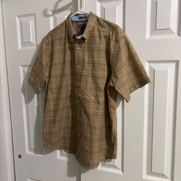 St. John's Bay Short Sleeve Button Down Shirt - Picture 3 of 7